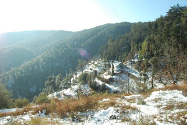 Natureraga Fernhill Resort Чейл Экстерьер фото