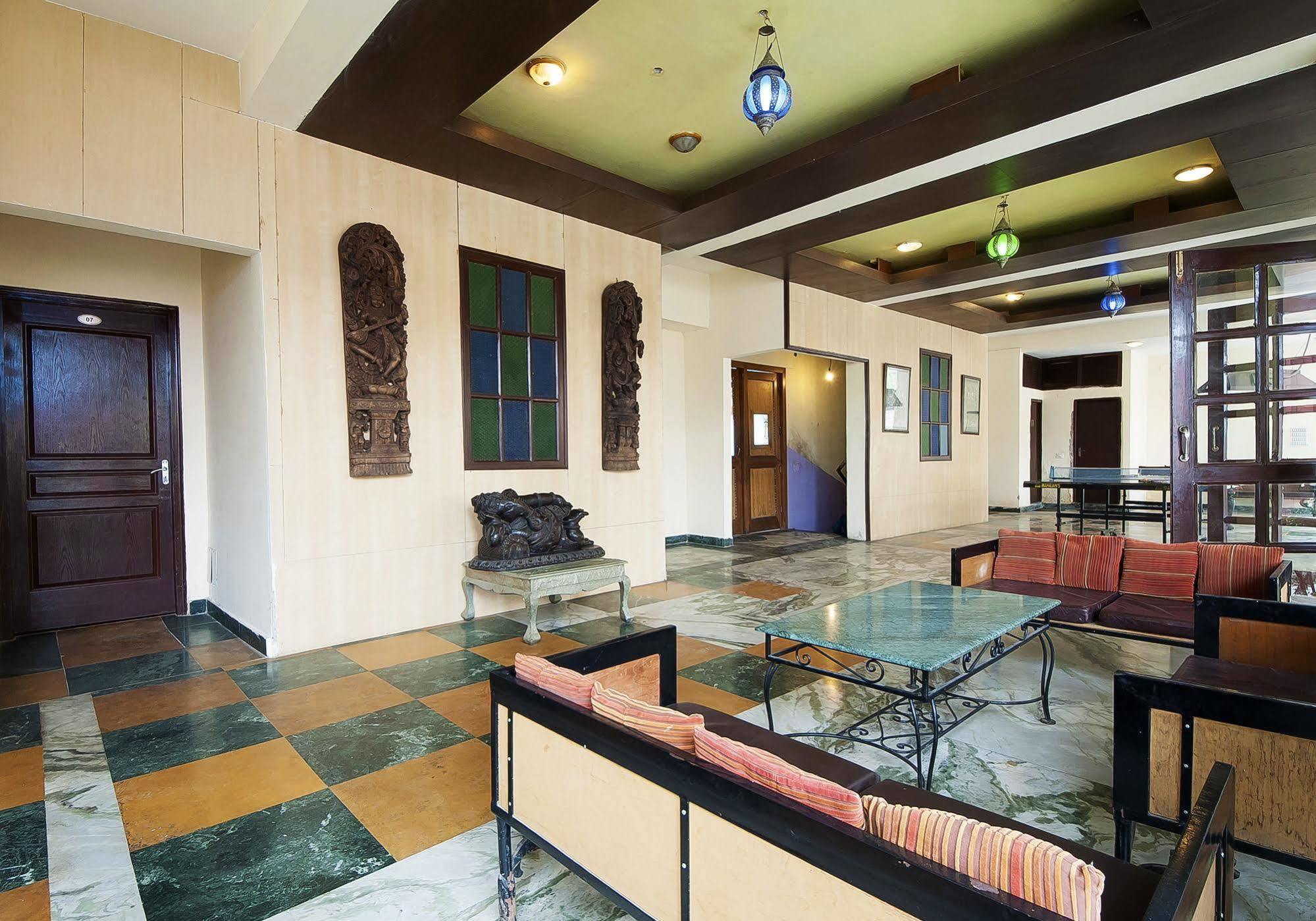 Natureraga Fernhill Resort Чейл Экстерьер фото